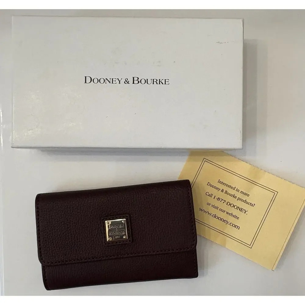 Dooney & Bourke Pebbled Leather Trifold Wallet Burgundy New In Box 6x4